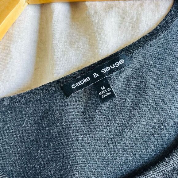 Cable & Gauge NWOT charcoal gray sleeveless sweater tank size medium - Picture 6 of 7